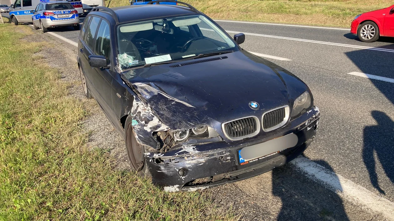 Krajowa ósemka. Dwie kolizje na granicy powiatów - Zdjęcie główne