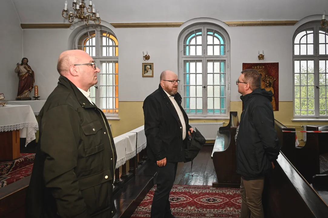 Gmina Nowa Ruda. Trwa modernizacja Domu Pomocy Społecznej w Jugowie [zdjęcia]
