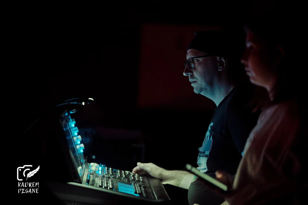 Pierwsza premiera 2026 w Teatrze RAZY DWA: „Więzień wspomnień” - Zdjęcie główne