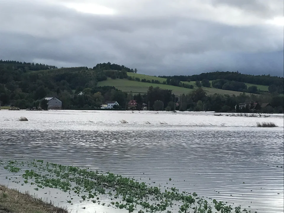 Gmina Radków. Utrudnienia na drodze między Ścinawką Dolną a Roszkowem