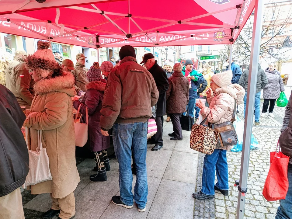 Nowa Ruda. Za nami Wigilia Opłatkowa na rynku [galeria]