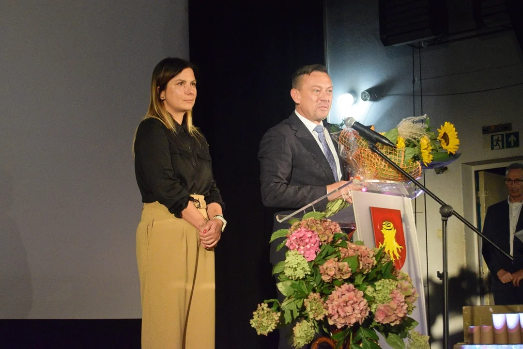 Inauguracja roku akademickiego Noworudzkiego Uniwersytetu Trzeciego Wieku [galeria]