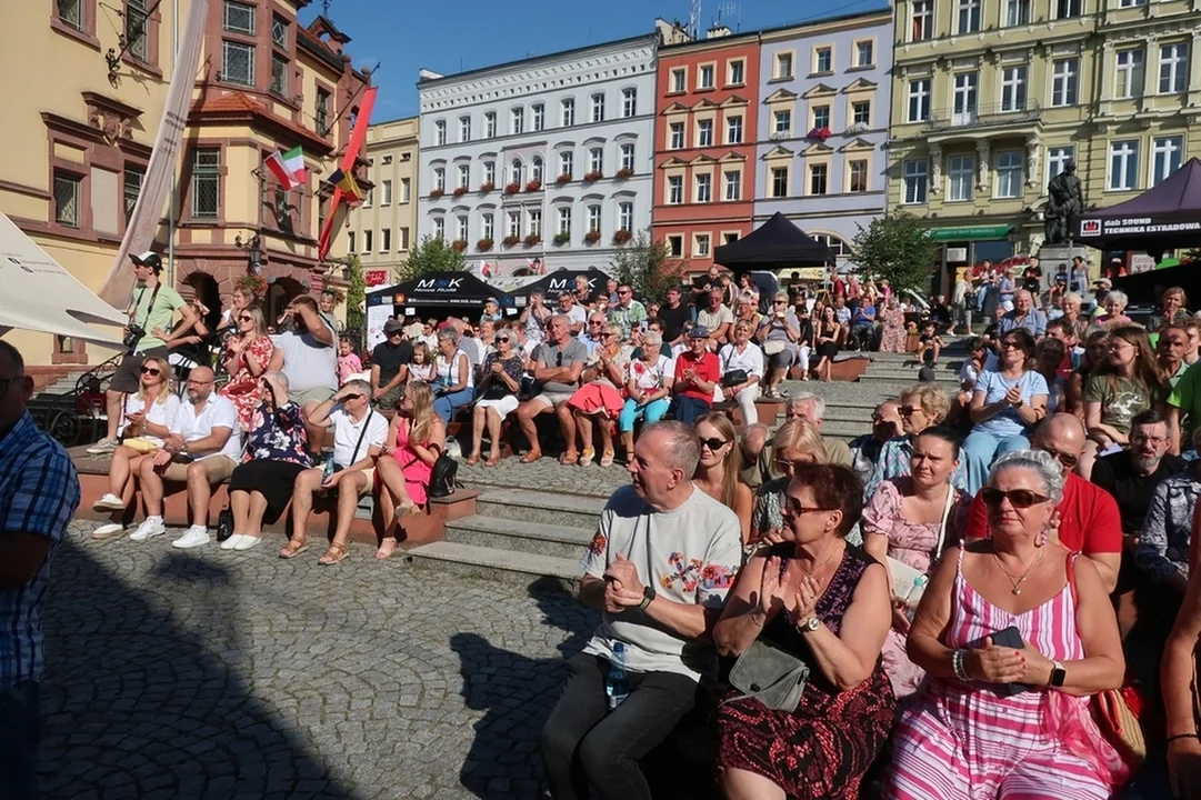 Nowa Ruda. Finał 30. Międzynarodowego Festiwalu Folkloru