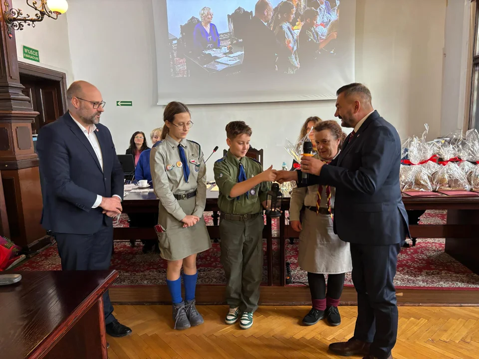 Ostatnia w tym roku sesja Rady Miejskiej w Kłodzku [galeria]