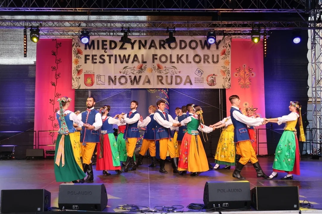 Nowa Ruda. Finał 30. Międzynarodowego Festiwalu Folkloru