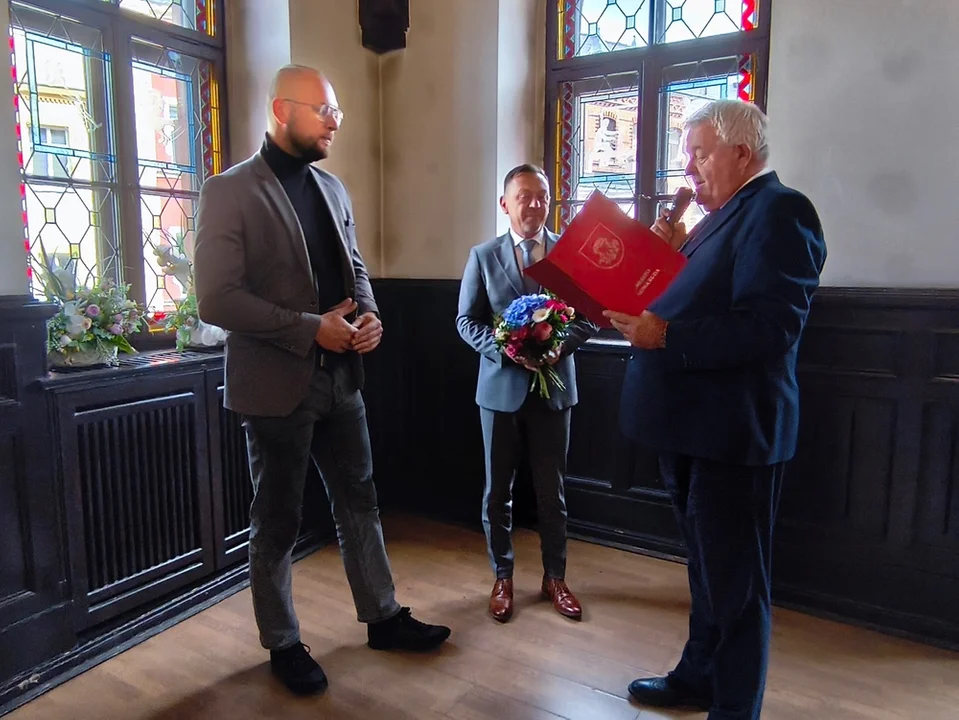 Nowa Ruda. Podczas sesji uhonorowano Mistrzynię Polski w Sportowych Rajdach Konnych Natalię Palczak [galeria]