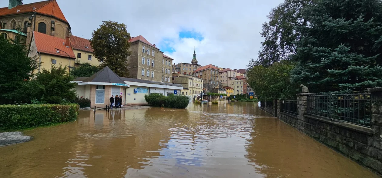 Powódź 2024. Najnowsze zdjęcia z Kłodzka - 15 września, godz. 14:45