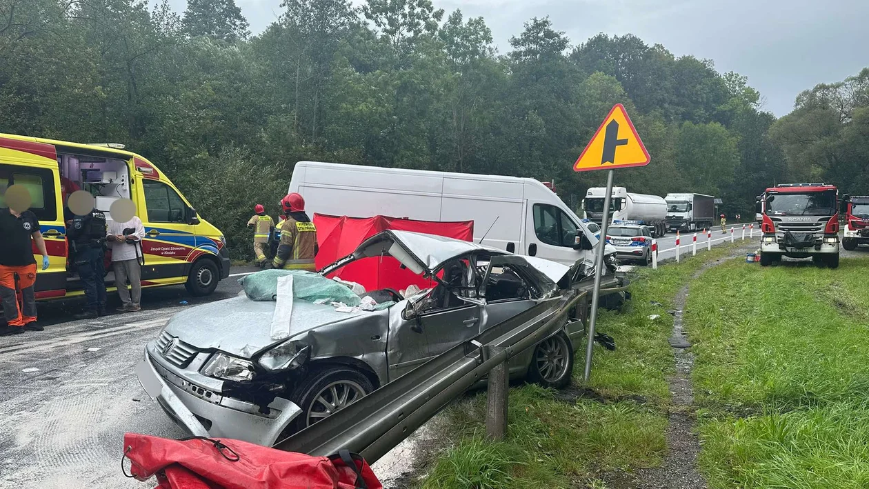 Śmiertelny wypadek na krajowej ósemce [aktualizacja] - Zdjęcie główne