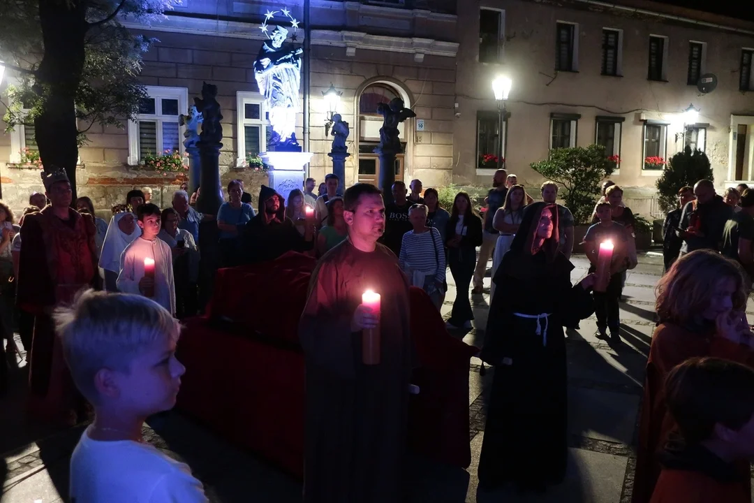 Kłodzko. Nocne zwiedzanie miasta z dreszczykiem