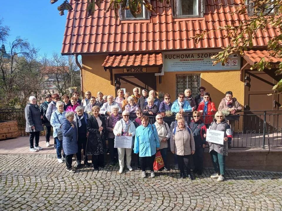 Seniorzy z gmin Radków i Police na wspólnej wycieczce [galeria]