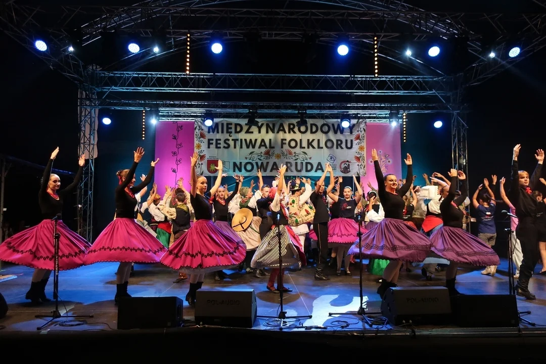 Nowa Ruda. Finał 30. Międzynarodowego Festiwalu Folkloru