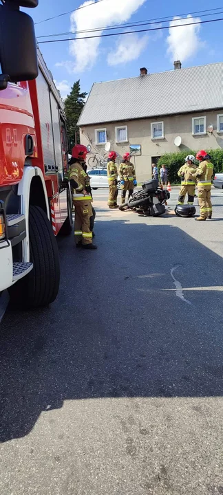 Zderzenie trzech pojazdów Polanicy-Zdroju. Trzy osoby trafiły do szpitala