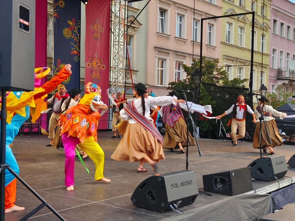 Rozpoczął się XXXI Międzynarodowy Festiwal Folkloru [galeria]