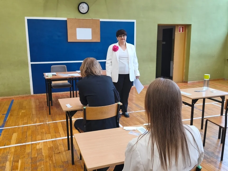 Nowa Ruda. Matury czas start! Dziś egzamin z języka polskiego [galeria]