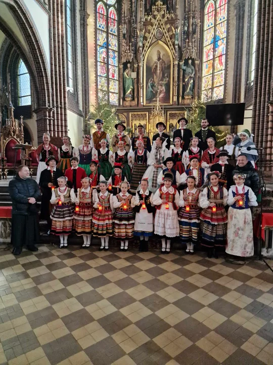 Koncert kolęd i pastorałek w kościele świętego Mikołaja w Nowej Rudzie [galeria]