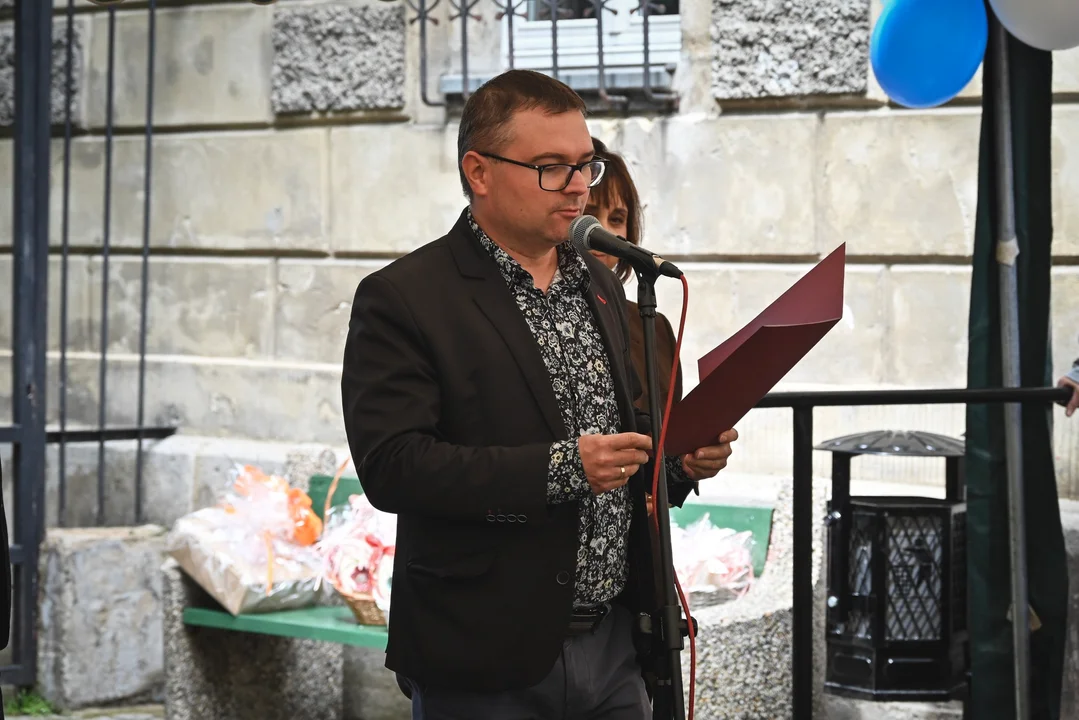 Powiat Kłodzki. Wyjątkowe spotkanie z okazji Dnia Matki i Dziecka w DPS w Podzamku [zdjęcia]