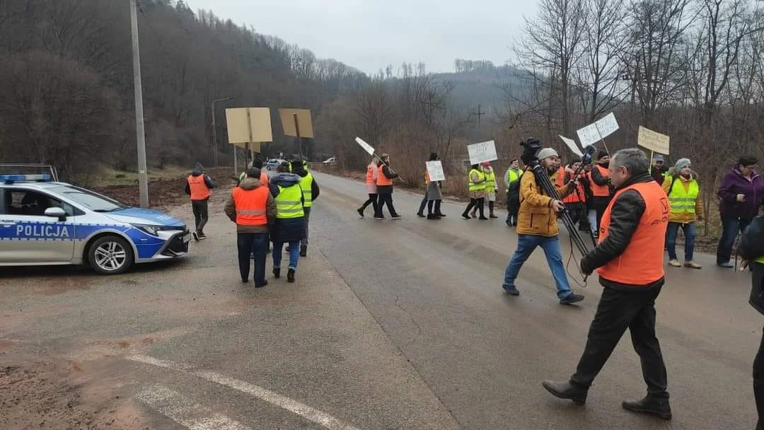 Protest mieszkańców Tłumaczowa [zdjęcia]