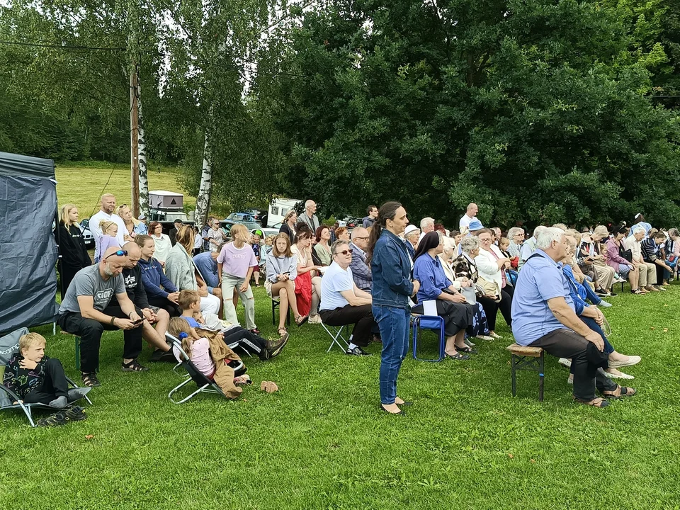 Niedzielne uroczystości odpustowe i piknik na Górze Świętej Anny w Nowej Rudzie [galeria]