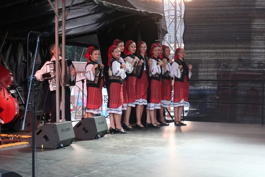 Nowa Ruda. Rozpoczął się Międzynarodowy Festiwal Folkloru [galeria]