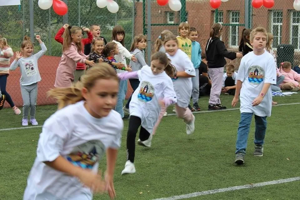 Bieg Pamięci Orląt Lwowskich w noworudzkiej „dwójce” [galeria]