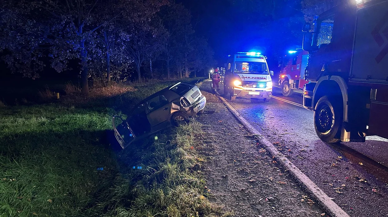 Kolizja na DK46. Sprawca uciekł z miejsca zdarzenia