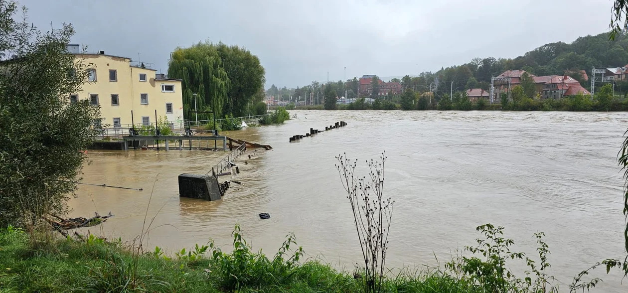 Dramatyczna sytuacja w Kłodzki [zdjęcia]