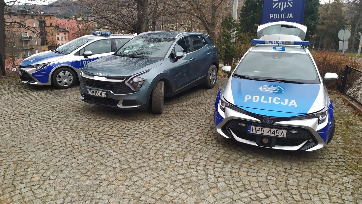 Nowa kia trafiła do Komisariatu Policji w Nowej Rudzie