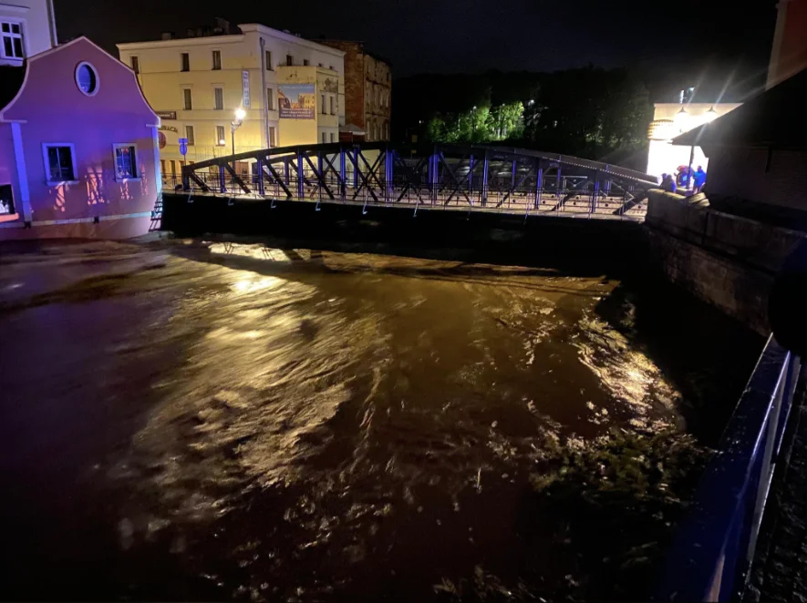 Przekroczone stany alarmowe [stan na godz. 24:00] - Zdjęcie główne