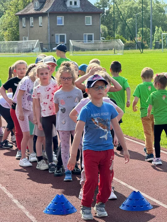 Bystrzyca Kłodzka. Dzień sportu dla przedszkolaków [galeria]
