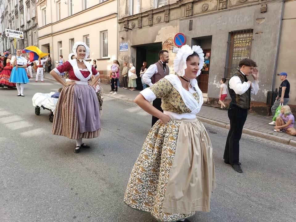 Nowa Ruda. Rozpoczął się Międzynarodowy Festiwal Folkloru [galeria]