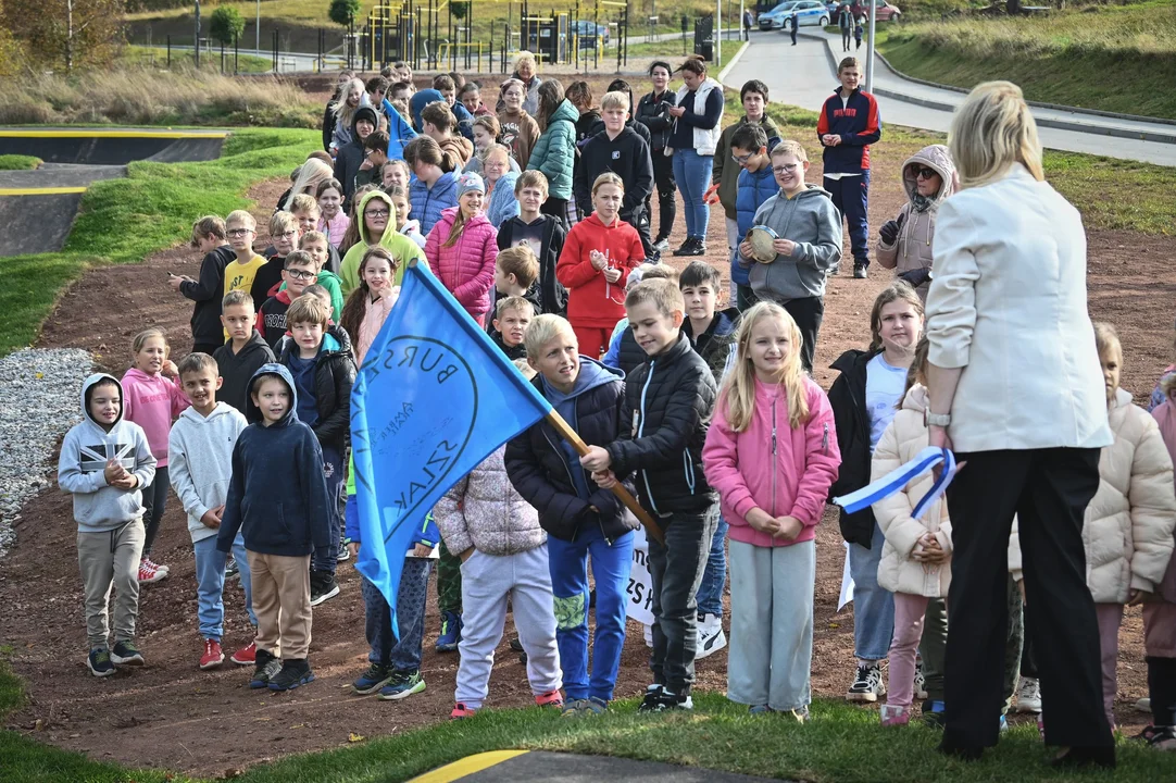 Tor rowerowy pumptrack w Lewinie Kłodzkim [galeria]