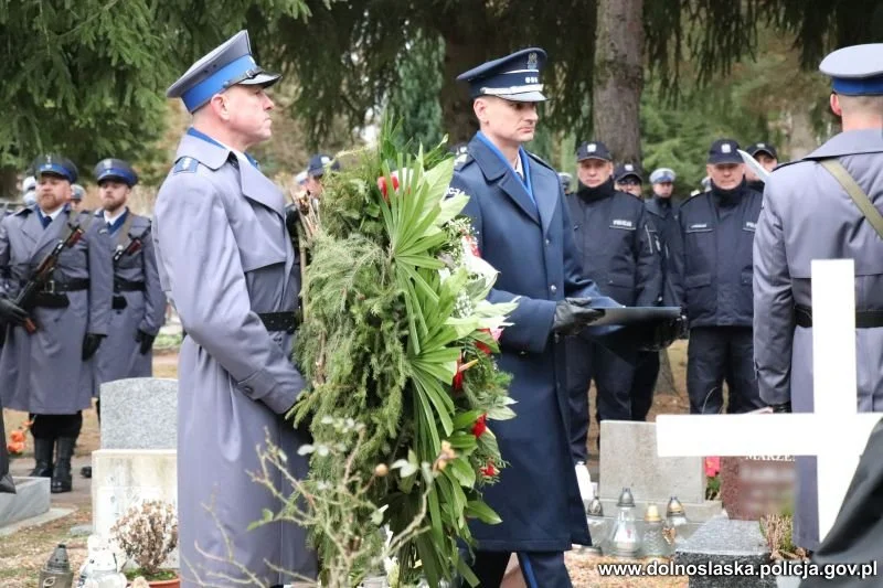 Odbył się pogrzeb młodej policjantki, która zginęła w tragicznym wypadku na krajowej ósemce