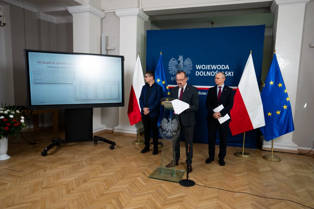 Kolejna konferencja Prasowa Wojewody Dolnośląskiego dotycząca raportów z audytu - Zdjęcie główne