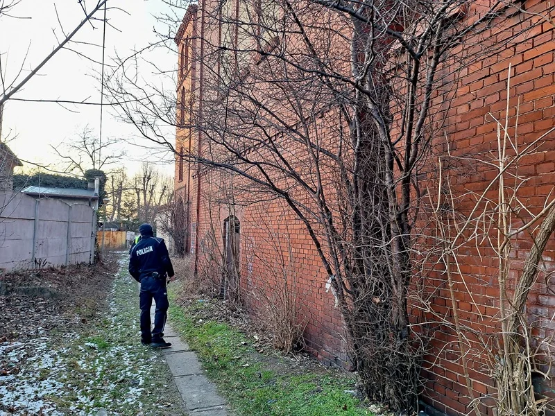 Policja alarmuje: Wystarczy jeden telefon, by uratować człowieka!