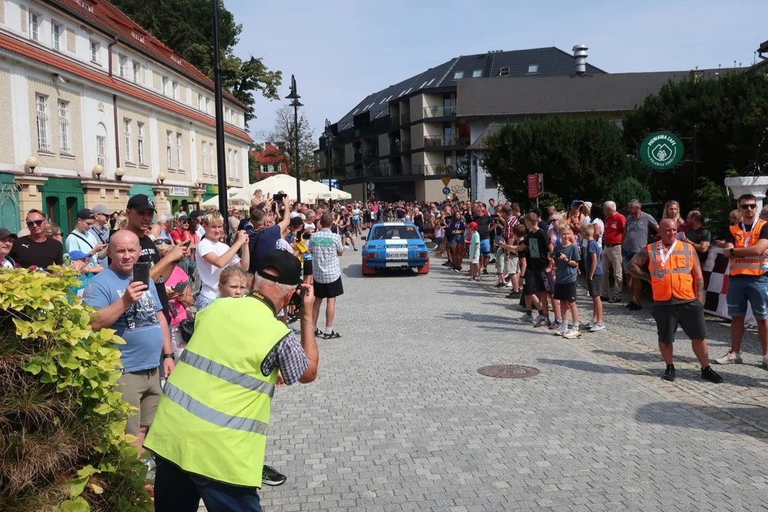 Powiat Kłodzki. I Dolnośląski Rajd Legend (zdjęcia)