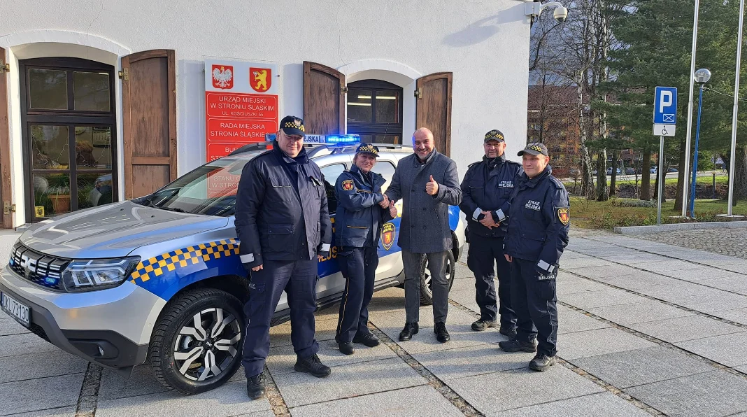 Stronie Śląskie. Strażnicy Miejscy wreszcie mają samochód