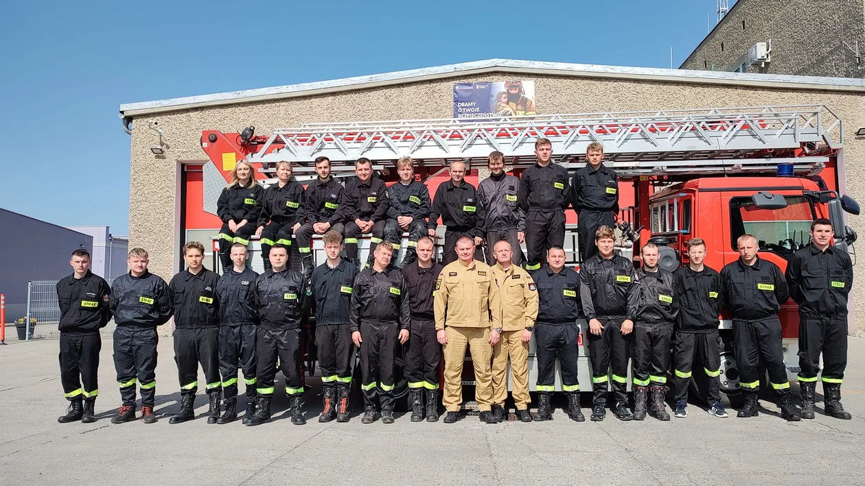 Powiat Ząbkowicki. 23 nowych pełnoprawnych strażaków ochotników - Zdjęcie główne