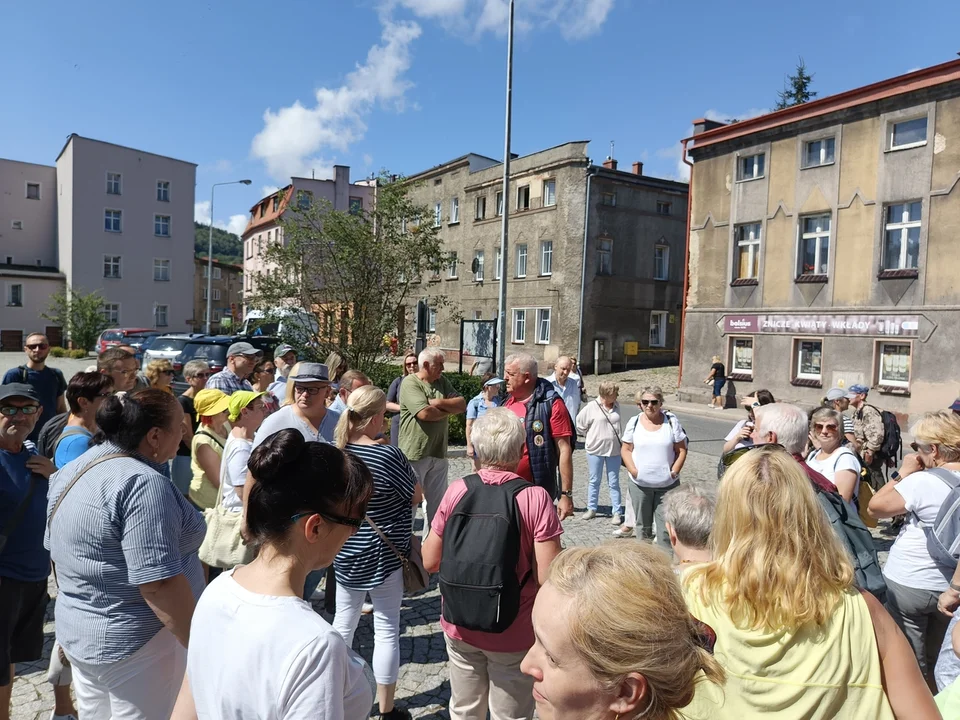 Pół tysiąca osób wzięło udział w wycieczkach z LOT Aglomeracji Wałbrzyskiej [galeria]