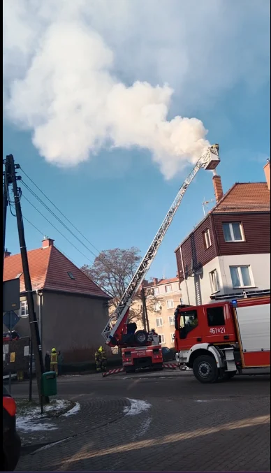 Kudowa-Zdrój. Pożar w budynku wielorodzinnym - Zdjęcie główne