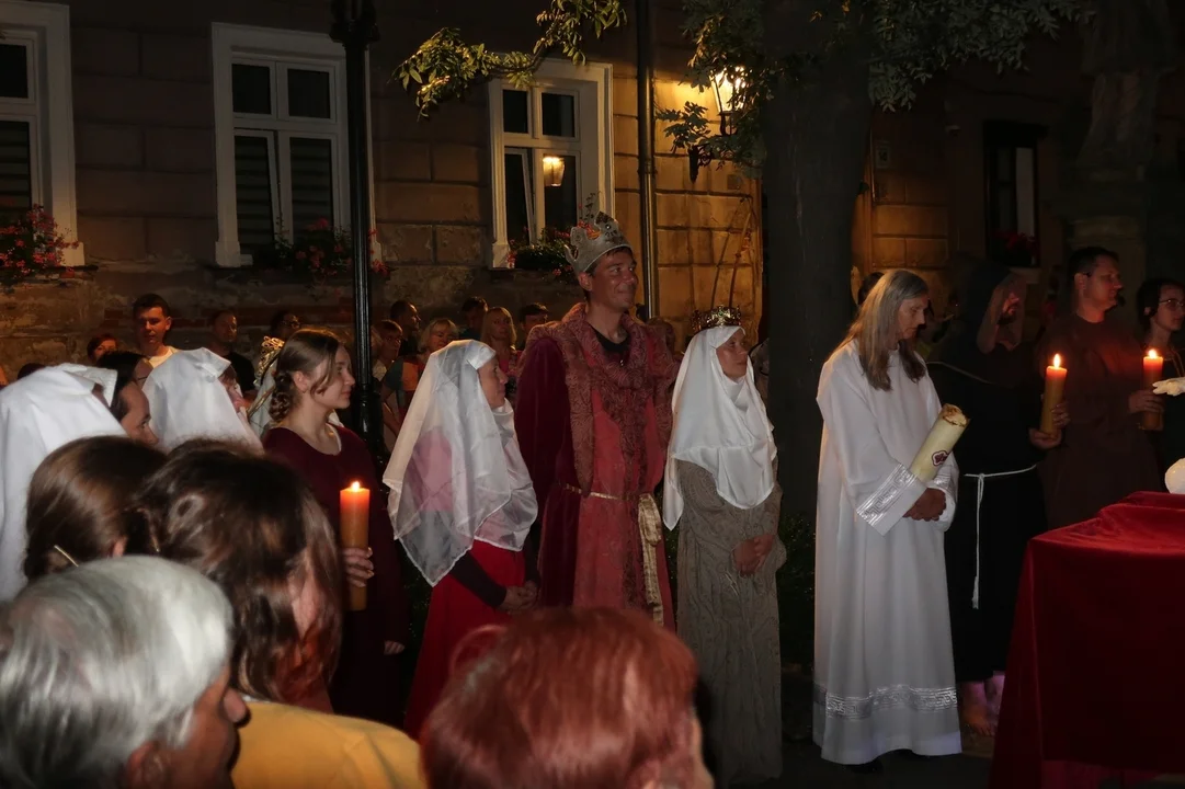 Kłodzko. Nocne zwiedzanie miasta z dreszczykiem