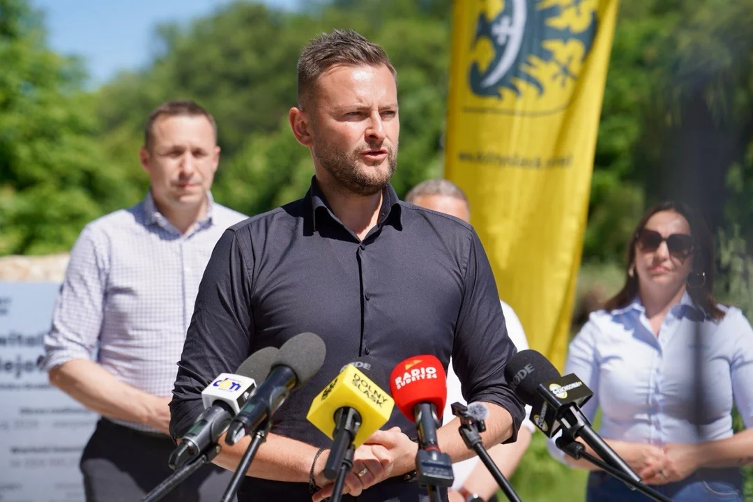 Kolej wraca po 30 latach. Ruszają prace na linii Marciszów – Bolków – Strzegom