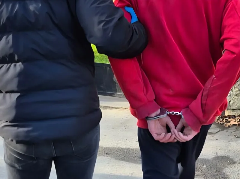 Jeden dzień - dwie poszukiwane osoby trafiły do zakładu karnego