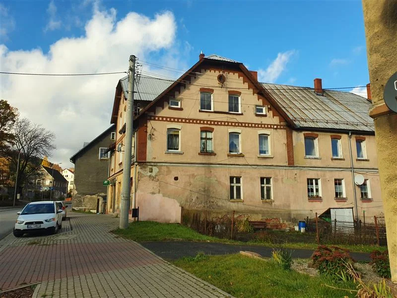 Pierwsza licytacja mieszkania w Nowej Rudzie. Znamy cenę wywoławczą - Zdjęcie główne