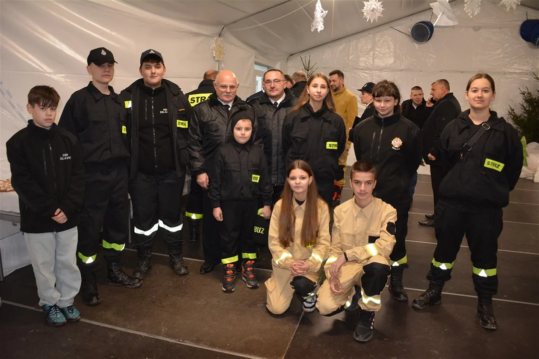 Gmina Kłodzko. Lekki wóz ratowniczo – gaśniczy i quad trafiły do OSP Żelazno [galeria]