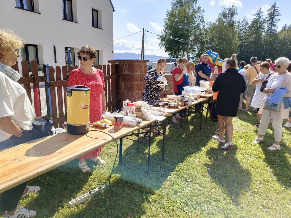 Niedzielne uroczystości odpustowe i piknik na Górze Świętej Anny w Nowej Rudzie [galeria]