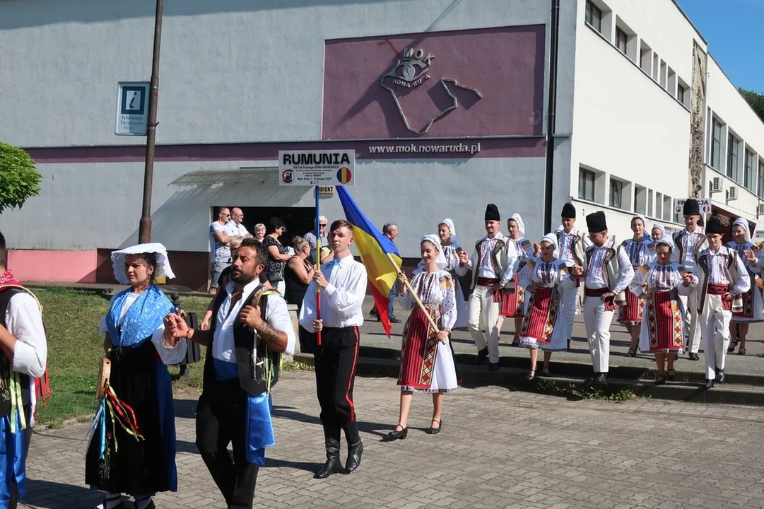 Nowa Ruda. Rozpoczął się Międzynarodowy Festiwal Folkloru [galeria]