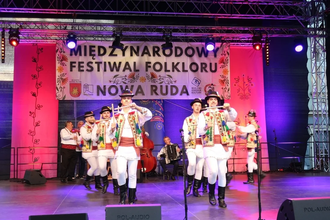 Nowa Ruda. Finał 30. Międzynarodowego Festiwalu Folkloru