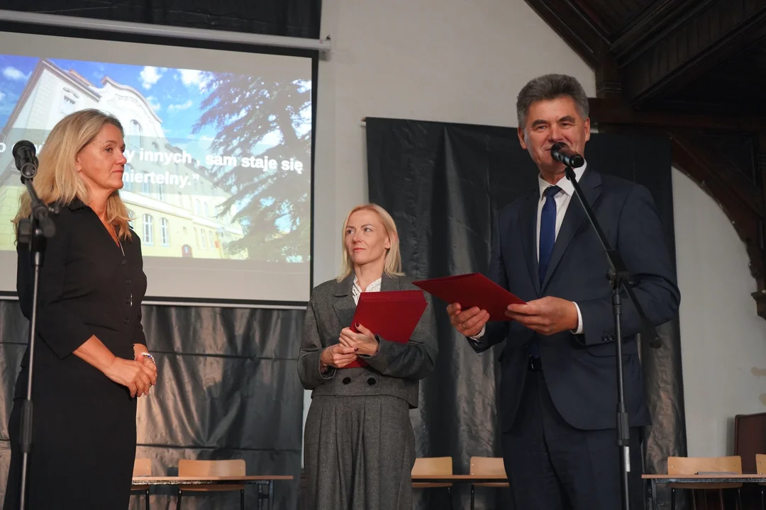 Uroczystość Dnia Edukacji Narodowej w Zespole Szkół Zawodowych w Ząbkowicach Śląskich