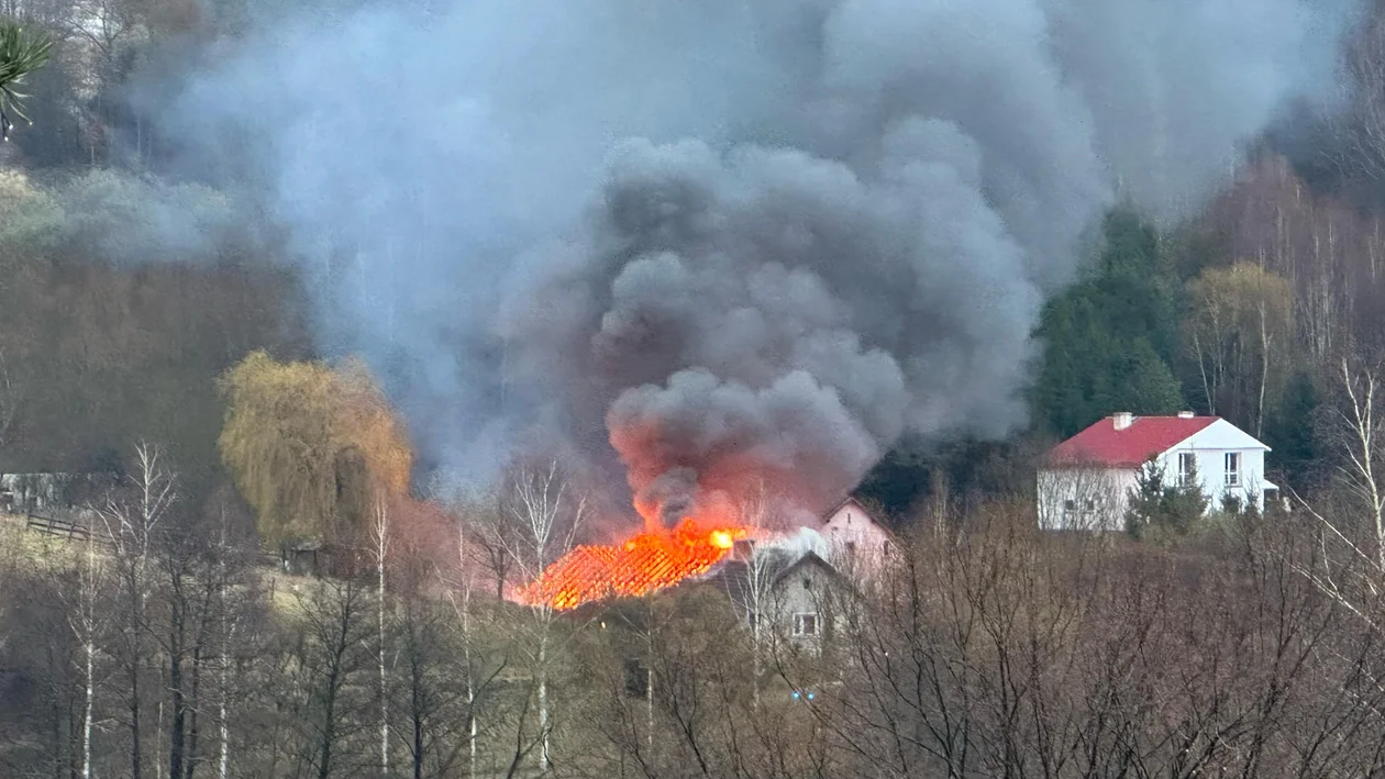 Pożar w miejscowości Huberek [zdjęcia]