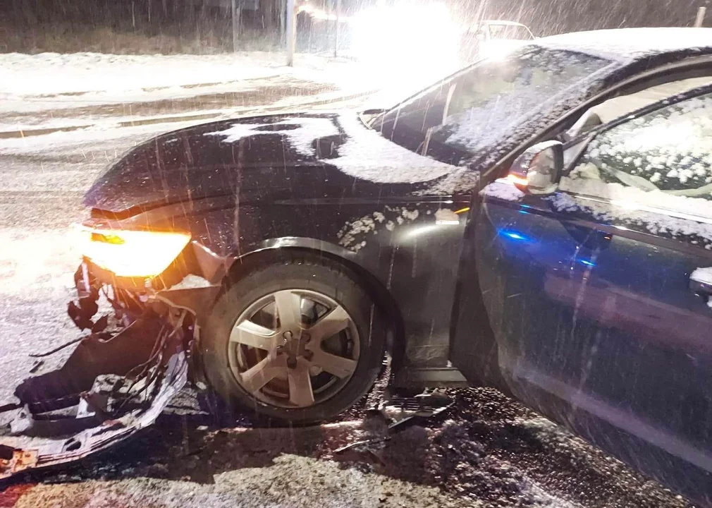 Ząbkowice Śląskie. Do wypadku doszło na skrzyżowaniu krajowej ósemki z ulicą Bohaterów Getta